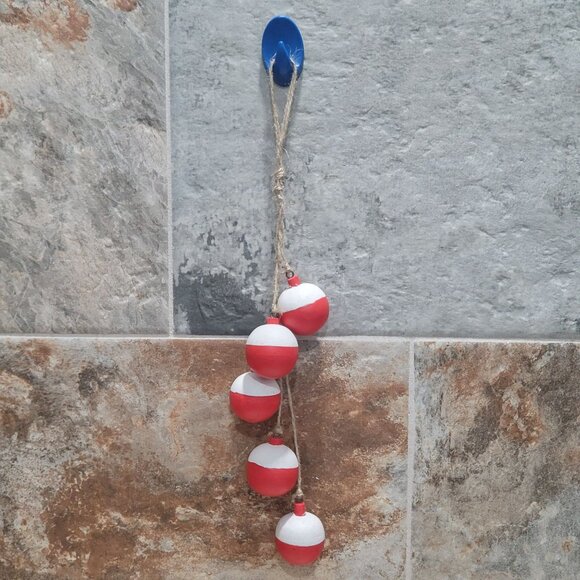 5 Wood Bobbers On Jute Rope Distressed Red & White Fish Net Floats Decor - Picture 4 of 7